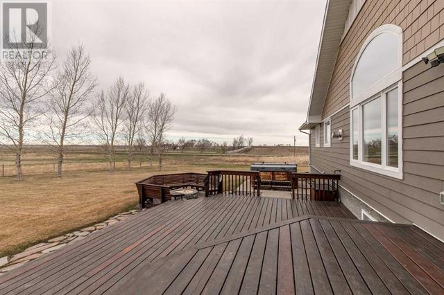 280025 Twp Rd 43, House detached with 5 bedrooms, 3 bathrooms and null parking in Cardston County AB | Image 6