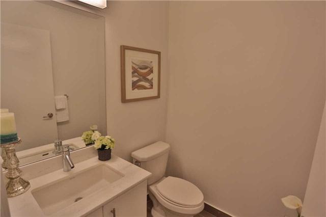 th03 - 58 Orchard View Blvd, Townhouse with 2 bedrooms, 3 bathrooms and 1 parking in Toronto ON | Image 6