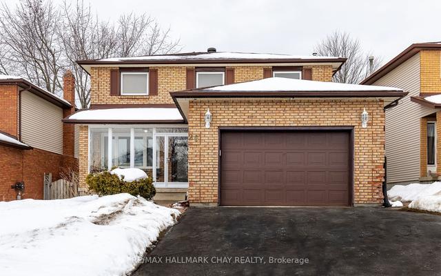 26 Orwell Cres, House detached with 4 bedrooms, 4 bathrooms and 5 parking in Barrie ON | Image 1