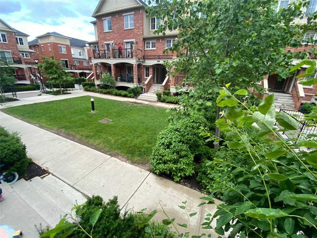 16 - 43 Hays Blvd, Townhouse with 2 bedrooms, 2 bathrooms and 1 parking in Oakville ON | Image 3
