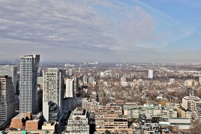 3401 - 50 Yorkville Ave, Condo with 2 bedrooms, 3 bathrooms and 2 parking in Toronto ON | Image 15