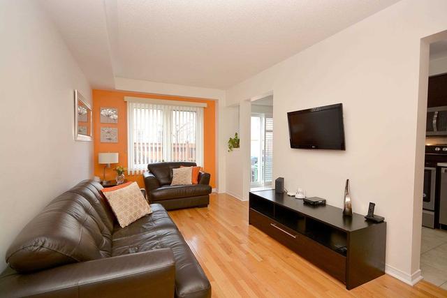 114 - 86 Joymar Dr, Townhouse with 3 bedrooms, 4 bathrooms and 2 parking in Mississauga ON | Image 2