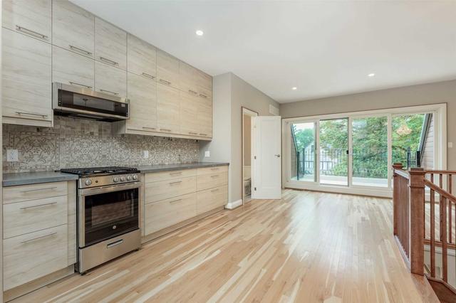 upper - 27 Kennedy Ave, House detached with 3 bedrooms, 3 bathrooms and 1 parking in Toronto ON | Image 18