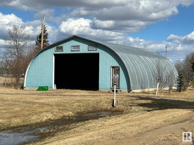 60218 Rr 210, House detached with 2 bedrooms, 1 bathrooms and null parking in Thorhild County AB | Image 33