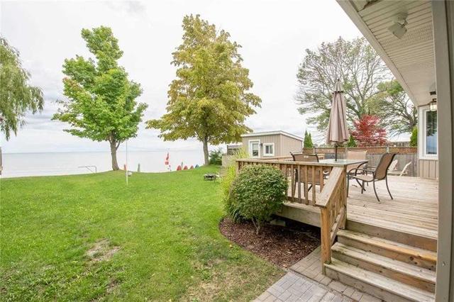 2586 Lakeshore Rd, House detached with 2 bedrooms, 1 bathrooms and 4 parking in Haldimand County ON | Image 8