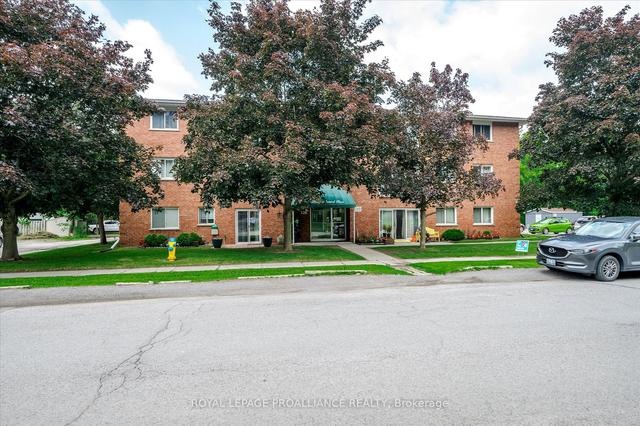 307 - 136 Ware St, Condo with 1 bedrooms, 1 bathrooms and 1 parking in Peterborough ON | Image 12