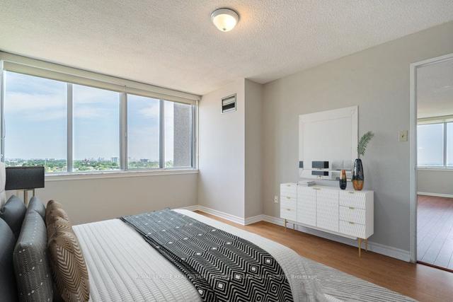 1401 - 1300 Mississauga Valley Blvd, Condo with 2 bedrooms, 2 bathrooms and 1 parking in Mississauga ON | Image 6