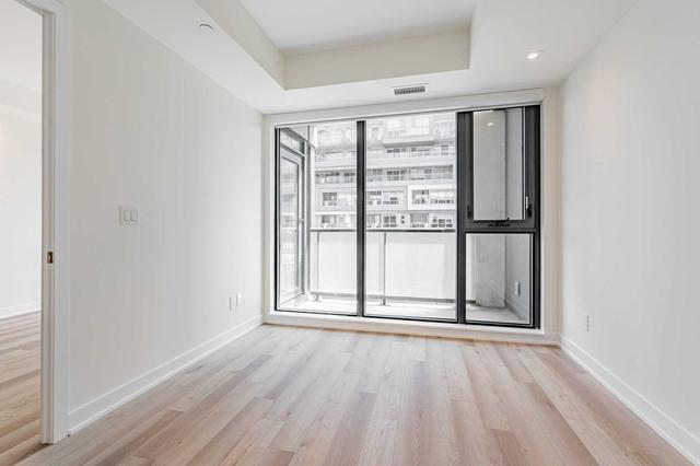 409 - 840 St Clair Ave W, Condo with 2 bedrooms, 2 bathrooms and 0 parking in Toronto ON | Image 5