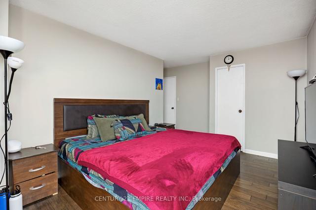 1202 - 200 Robert Speck Pkwy, Condo with 3 bedrooms, 2 bathrooms and 2 parking in Mississauga ON | Image 21