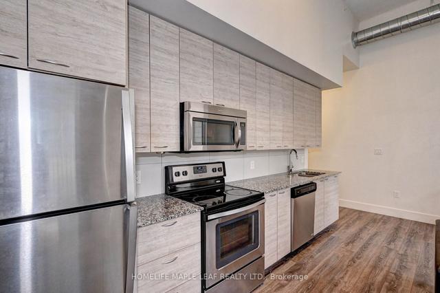 106 - 253 Albert St W, Condo with 2 bedrooms, 2 bathrooms and 1 parking in Waterloo ON | Image 9