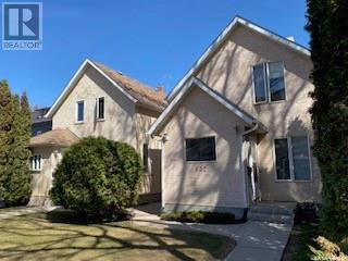 532 3rd Avenue N, House detached with 2 bedrooms, 2 bathrooms and null parking in Saskatoon SK | Image 2