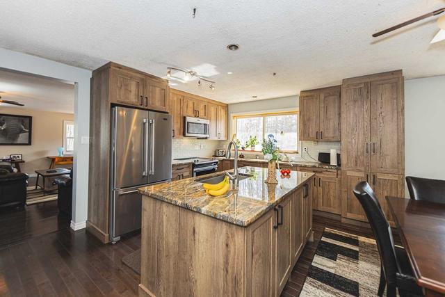 542245 Concession 14 Rd, House detached with 3 bedrooms, 2 bathrooms and 10 parking in West Grey ON | Image 12
