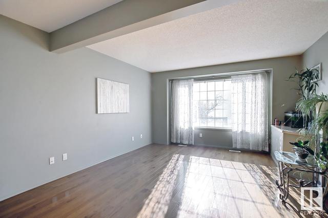 53 - 9630 176 St Nw, House attached with 3 bedrooms, 1 bathrooms and null parking in Edmonton AB | Image 4