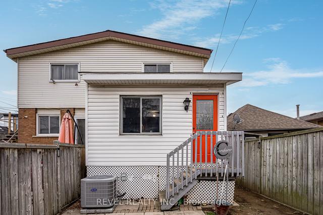 133 West Ave N, House semidetached with 3 bedrooms, 2 bathrooms and 4 parking in Hamilton ON | Image 33
