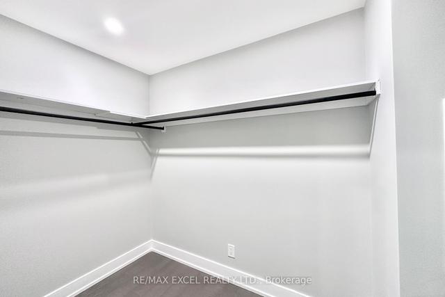 15 Rubicon Crt, House detached with 4 bedrooms, 5 bathrooms and 8 parking in Toronto ON | Image 14