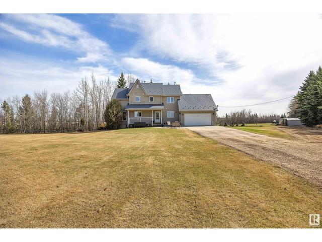 464015 Range Road 234, House detached with 4 bedrooms, 3 bathrooms and null parking in Wetaskiwin County No. 10 AB | Image 3