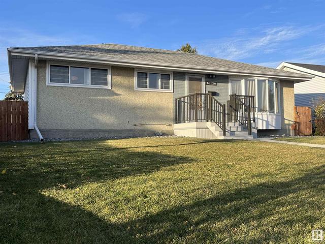 16130 110b Av Nw, House detached with 4 bedrooms, 1 bathrooms and 5 parking in Edmonton AB | Image 3