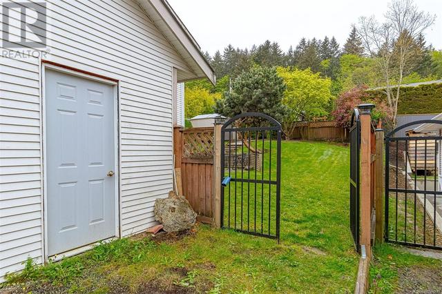8058 Edmund St, House detached with 3 bedrooms, 2 bathrooms and 4 parking in North Cowichan BC | Image 25
