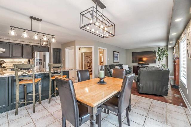 35 River Rock Cres, House detached with 4 bedrooms, 5 bathrooms and 4 parking in Brampton ON | Image 3