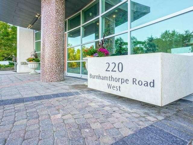 2510 - 220 Burnhamthorpe Rd, Condo with 1 bedrooms, 2 bathrooms and 2 parking in Mississauga ON | Image 36