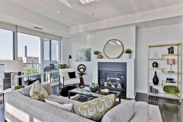 1702 - 1 Bedford Rd, Condo with 2 bedrooms, 3 bathrooms and 1 parking in Toronto ON | Image 9