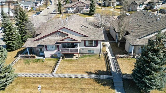 52, - 103 Addington Drive, House attached with 2 bedrooms, 1 bathrooms and 2 parking in Red Deer AB | Image 4
