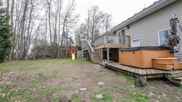25 Lisbon Crt, House detached with 3 bedrooms, 3 bathrooms and 8 parking in Wasaga Beach ON | Image 26