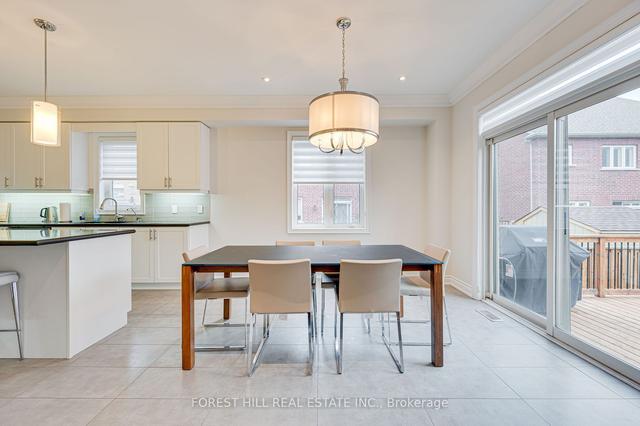 181 Goddard St, House detached with 4 bedrooms, 4 bathrooms and 4 parking in Toronto ON | Image 3