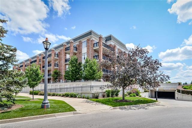 302 - 65 Bayberry Drive, House attached with 2 bedrooms, 2 bathrooms and 1 parking in Guelph ON | Image 12