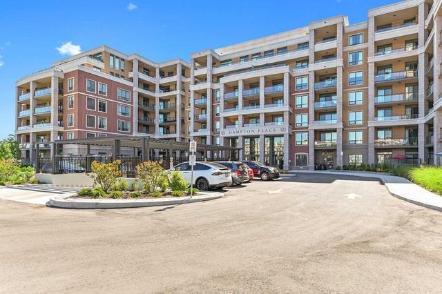 313 - 25 Baker Hill Blvd, Condo with 2 bedrooms, 2 bathrooms and 2 parking in Whitchurch Stouffville ON | Image 1
