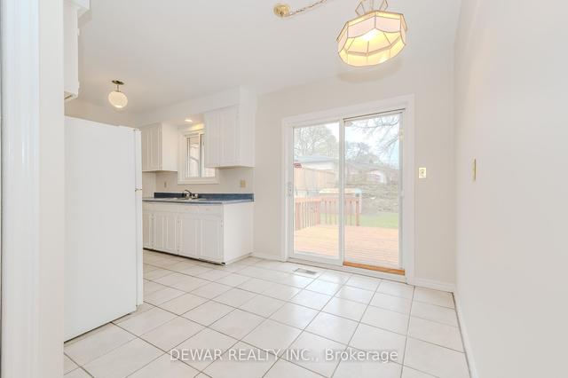 166 Avondale Rd, House detached with 3 bedrooms, 2 bathrooms and 2 parking in Cambridge ON | Image 35