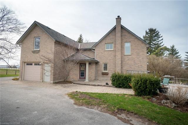 83604 Lucknow Line, House detached with 5 bedrooms, 2 bathrooms and 7 parking in Ashfield Colborne Wawanosh ON | Image 11