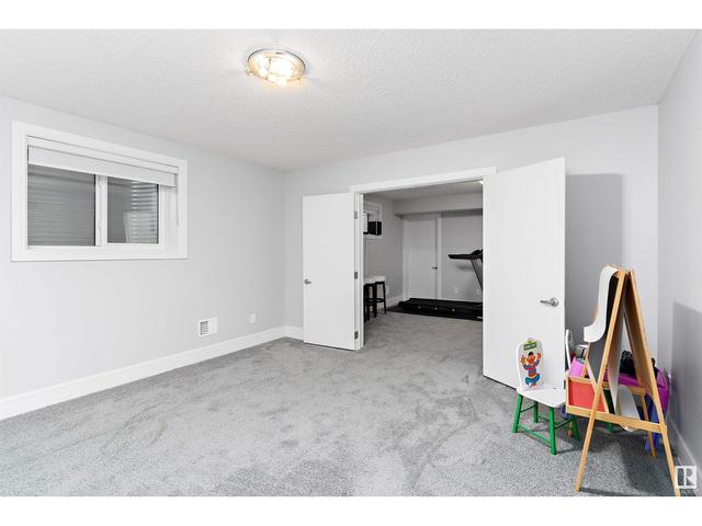 4390 Crabapple Cr Sw, House detached with 5 bedrooms, 3 bathrooms and null parking in Edmonton AB | Image 40