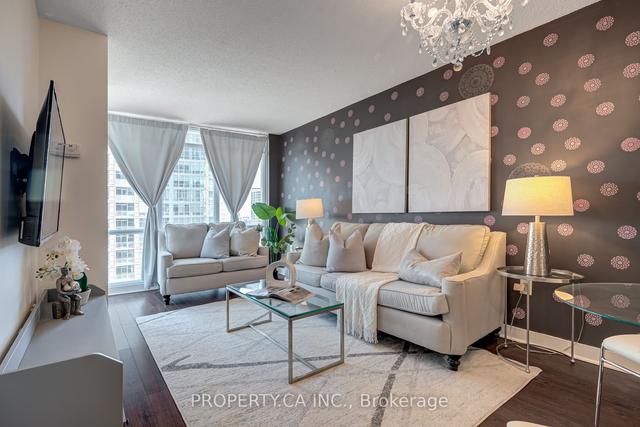 1107 - 11 Brunel Crt, Condo with 1 bedrooms, 1 bathrooms and 1 parking in Toronto ON | Image 12