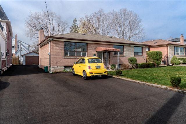 342 Ashbury Rd, House detached with 3 bedrooms, 2 bathrooms and 7 parking in Oakville ON | Image 2