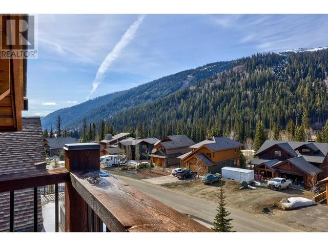 2431 Fairways Drive, House detached with 5 bedrooms, 4 bathrooms and null parking in Sun Peaks Mountain BC | Image 39