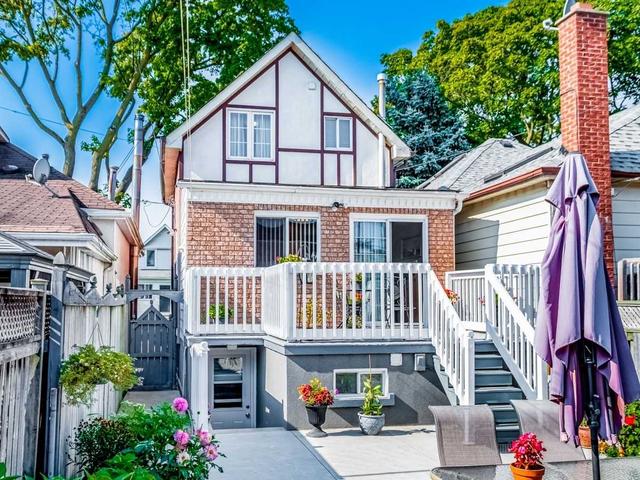 429 Maybank Ave, House detached with 3 bedrooms, 2 bathrooms and 3 parking in Toronto ON | Image 33