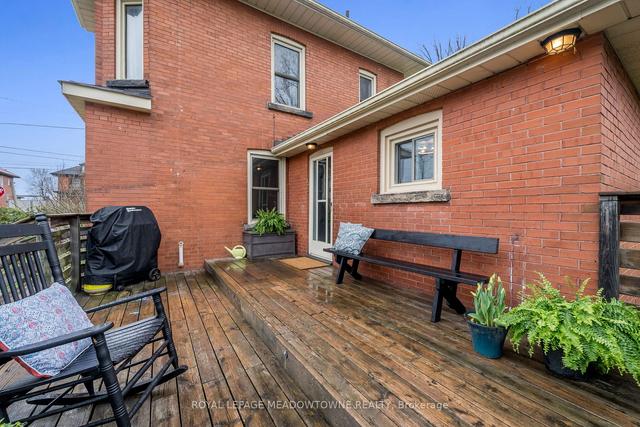 77 Guelph St, House detached with 3 bedrooms, 2 bathrooms and 3 parking in Halton Hills ON | Image 24