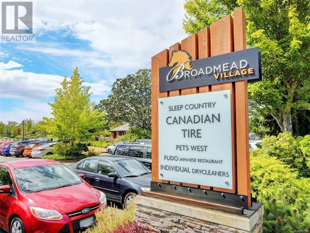 309 - 4529 West Saanich Rd, Condo with 2 bedrooms, 1 bathrooms and 1 parking in Saanich BC | Image 26