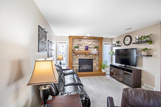 228 Prestwick Point Se, House detached with 4 bedrooms, 2 bathrooms and 2 parking in Calgary AB | Image 5