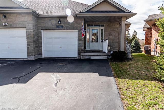 237 Buttercup Court, House semidetached with 2 bedrooms, 2 bathrooms and 3 parking in Waterloo ON | Image 1