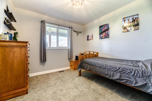 263021 Township Road 240, House detached with 3 bedrooms, 2 bathrooms and null parking in Calgary AB | Image 28
