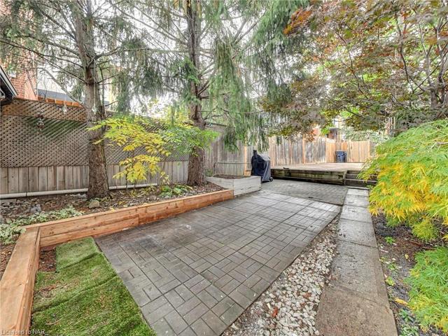 335 Boon Avenue, House detached with 2 bedrooms, 2 bathrooms and 4 parking in Toronto ON | Image 38