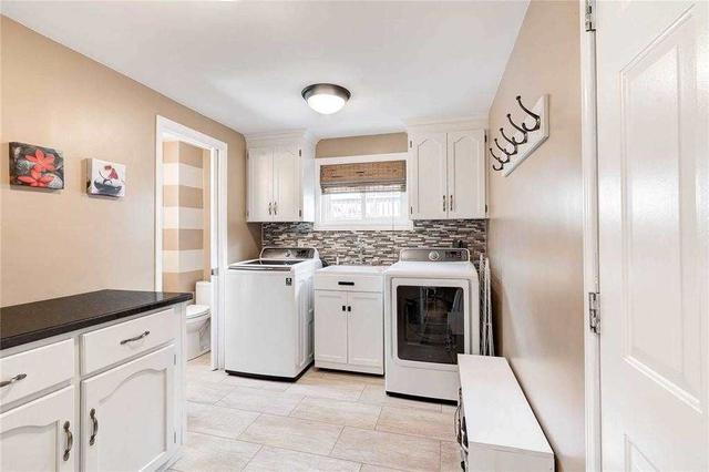 125 Kortright Rd W, House detached with 3 bedrooms, 4 bathrooms and 6 parking in Guelph ON | Image 5