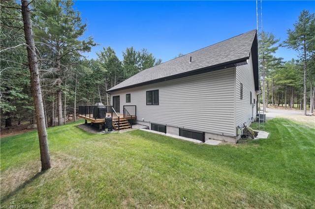 591 County Road 40, House detached with 3 bedrooms, 3 bathrooms and 22 parking in Douro Dummer ON | Image 41