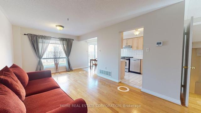 26 - 30 Goldenlight Circ, Townhouse with 3 bedrooms, 3 bathrooms and 3 parking in Brampton ON | Image 38
