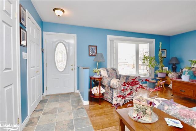 31 Spohn Drive, House detached with 3 bedrooms, 2 bathrooms and null parking in Penetanguishene ON | Image 34