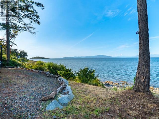 1380 Reef Rd, House detached with 2 bedrooms, 4 bathrooms and 10 parking in Nanaimo E BC | Image 49