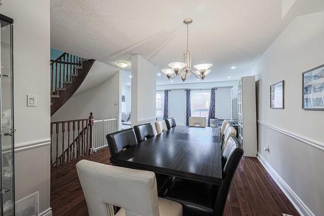 102 Leah Cres, Townhouse with 3 bedrooms, 4 bathrooms and 4 parking in Vaughan ON | Image 40