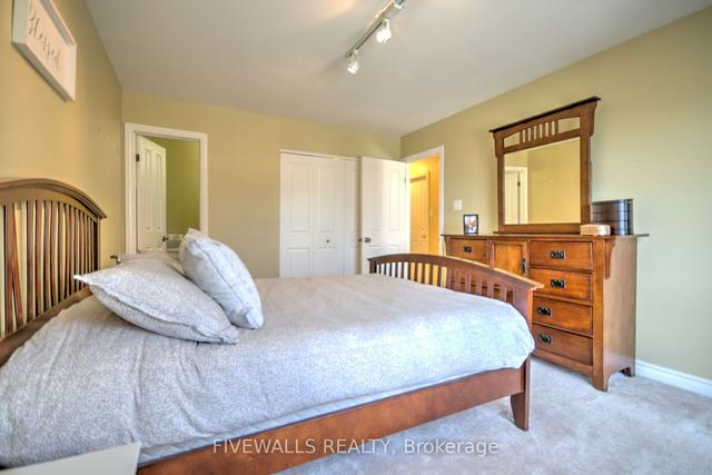 2 - 673 Woodcrest Blvd, Townhouse with 3 bedrooms, 4 bathrooms and 3 parking in London ON | Image 10